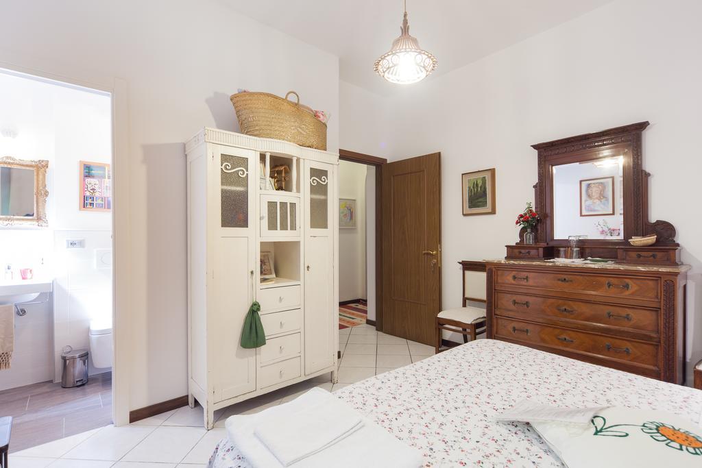 Al Quadrifoglio Bed & Breakfast Verona Rum bild